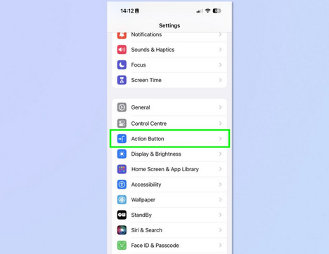 平舆apple维修支持如何使用iPhone15Action按钮设置翻译