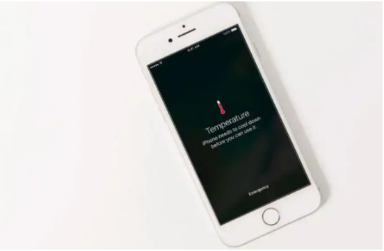 平舆苹果手机维修分享iPhone 手机发热如何快速降温 